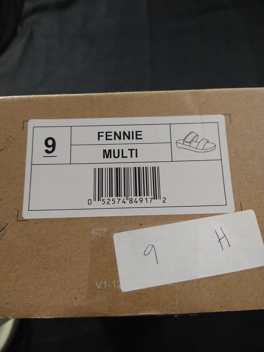 Journee Collection Fennie White Sandals Multicolor Snakeskin Accent Sz 9 Women
